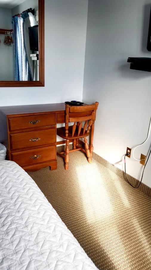 Captain'S Inn Alma Екстер'єр фото